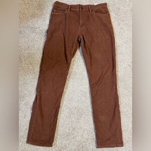 Banana Republic Men's 32/32 traveler chino Pants Brown
